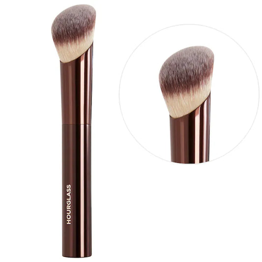 Hourglass Ambient Soft Glow Foundation Brush- Preventa-